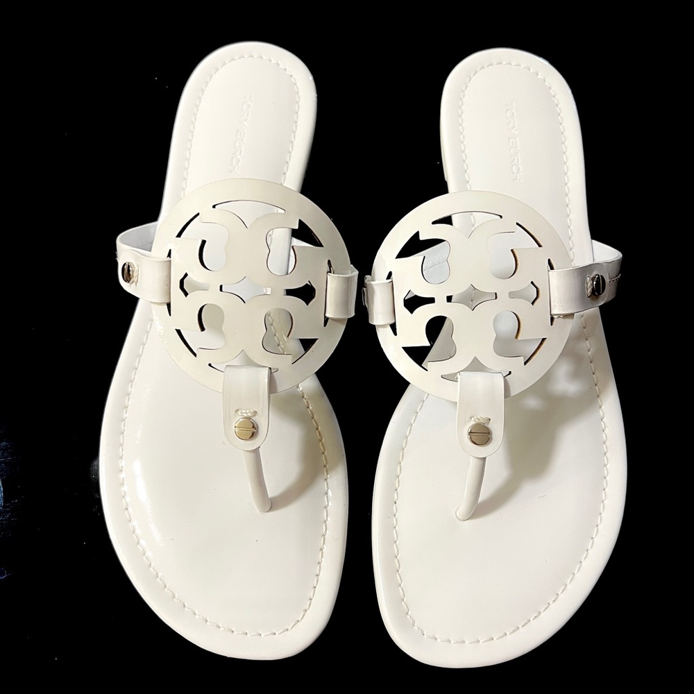 Tory Burch Miller Sandal Logo Patent Leather White New Size 9 Shoe